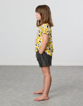 Load image into Gallery viewer, Yellow Flower Tee
