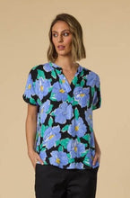 Load image into Gallery viewer, Marcia Printed Blouse

