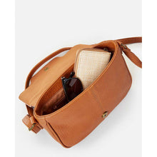 Load image into Gallery viewer, Wanderer Crossbody Handbag - Tan
